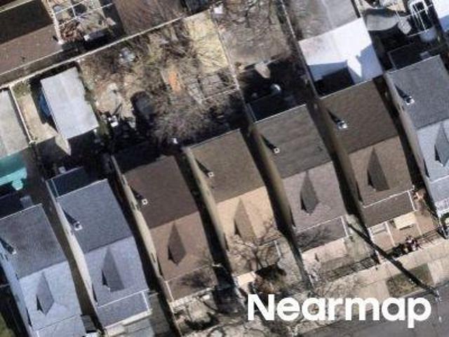 House for sale in Queens, Arverne