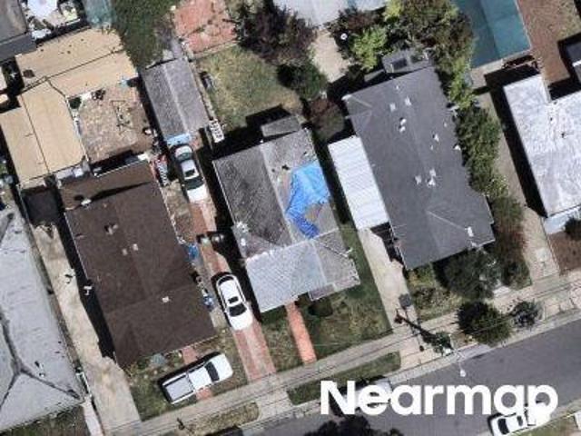 House for sale in Oakland, California
