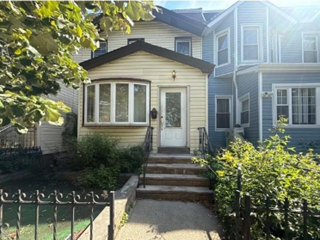 Property for sale in Queens County, New York