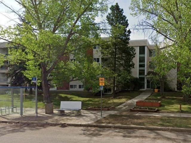 Condo for sale in Wedgewood, Alberta