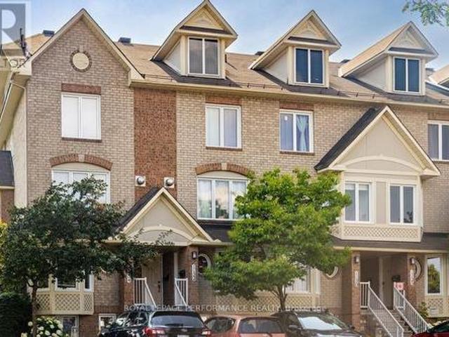 Condo for sale in Ottawa