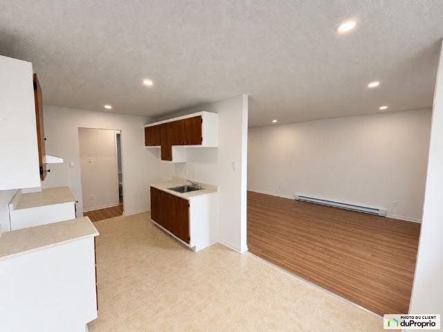 Apartment for rent in Pointe-aux-Trembles, Montréal
