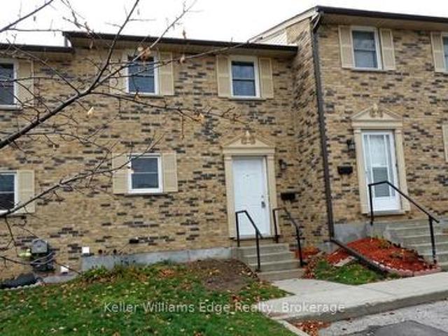 Townhouse for sale in Cambridge, Ontario