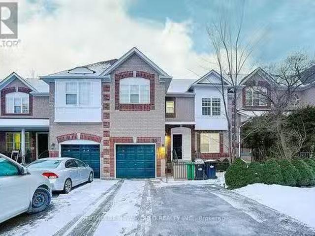 Condo for sale in Fairview, Mississauga