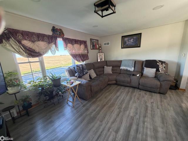 House for sale in Schleswig, Crawford County