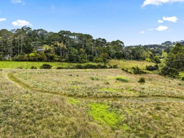 Property for sale in Oratia