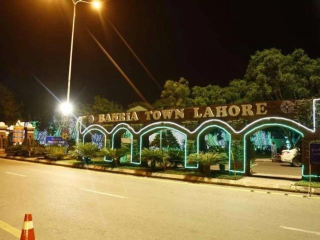 Land for sale in بحریہ ٹاؤن‬‎, جگھیاں