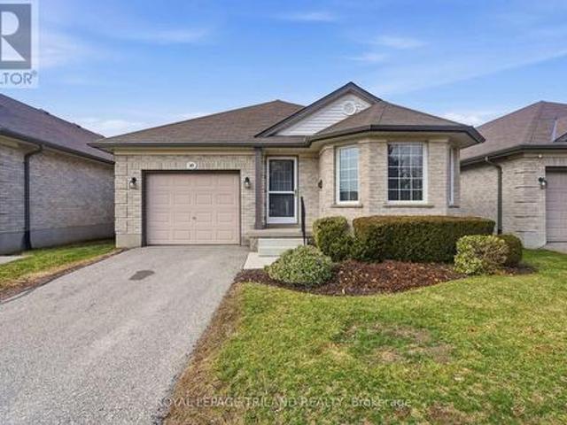 Condo for sale in St. Thomas, Ontario