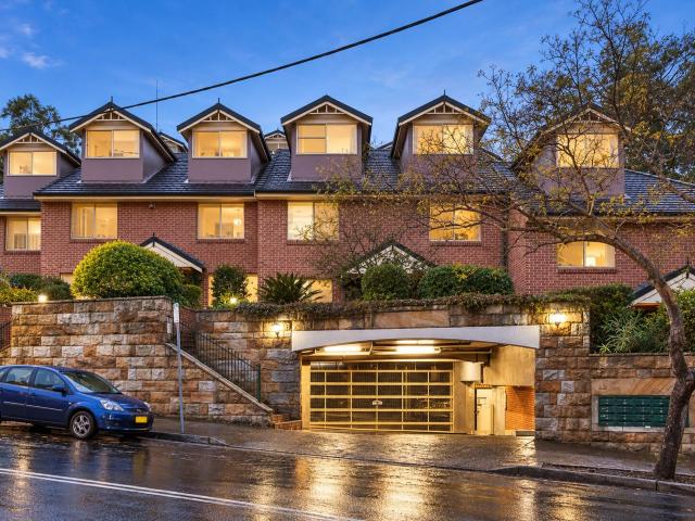 House for rent in Lower North Shore, Sydney