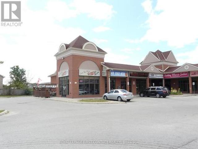 Commercial for rent in Barrie, Ontario