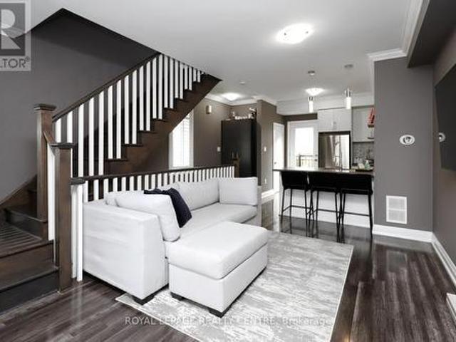 Townhouse for sale in Mississauga, Ontario
