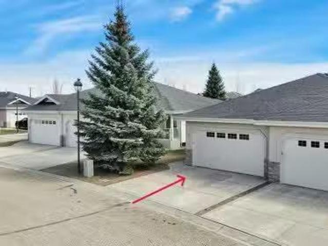 House for sale in Alberta