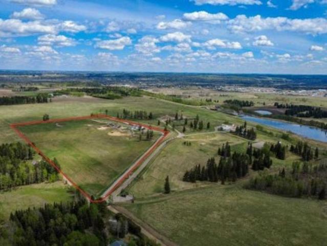 House for sale in Alberta
