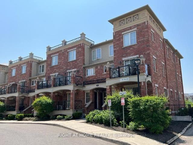 Condo for rent in Oakville, Ontario