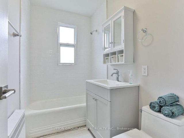 House for rent in Toronto—St. Paul's, Toronto
