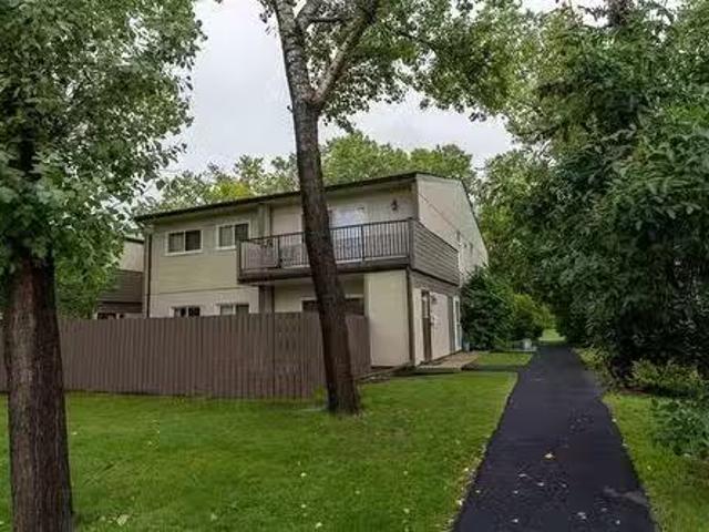 Condo for sale in East St. Paul, Manitoba