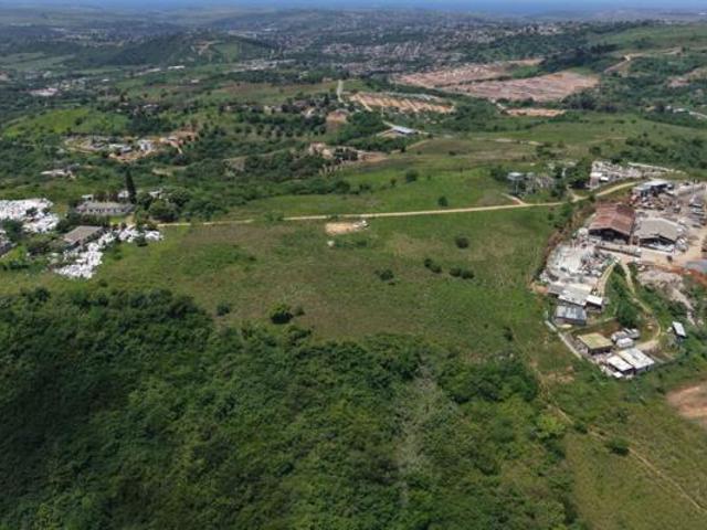 Land for sale in Mount Moreland, Kwazulu-natal