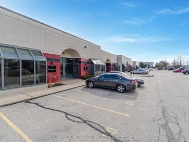 Office for sale in Mississauga, Ontario