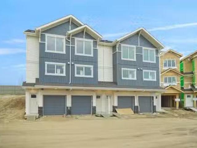 Condo for sale in Wedgewood, Alberta