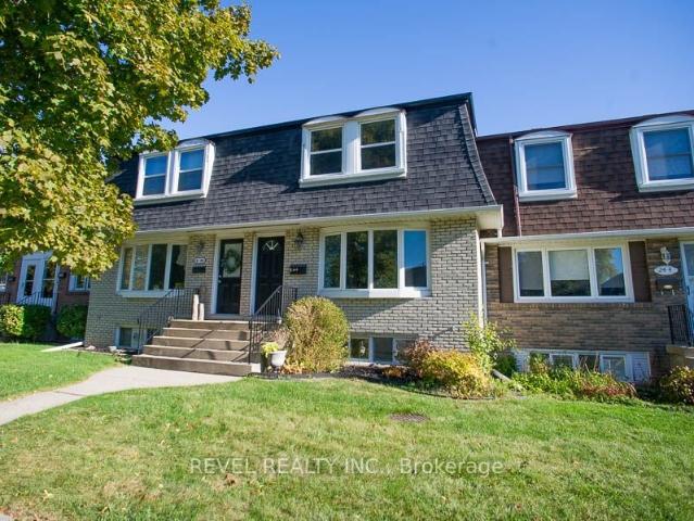 Condo for sale in Brant, Ontario