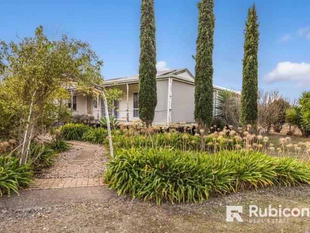 House for rent in Camerons Creek, Victoria