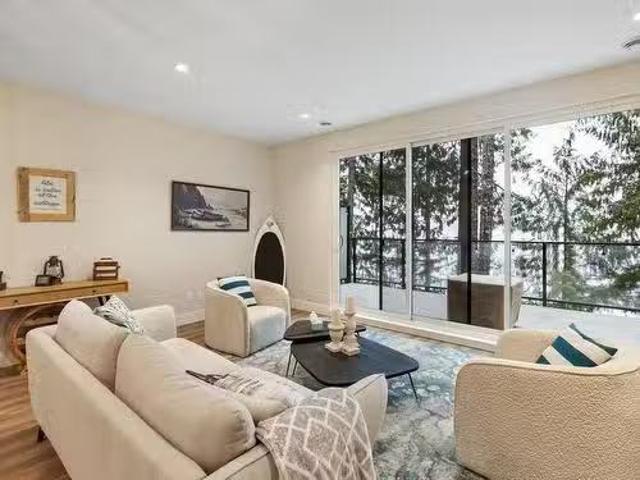 House for sale in Ladysmith, British Columbia