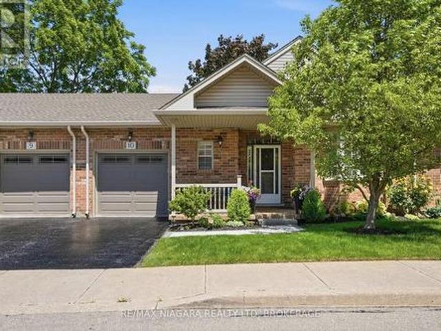 Townhouse for sale in Niagara, Ontario
