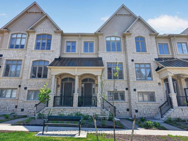 Townhouse for sale in Woburn, Ontario