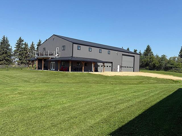 House for sale in Alberta