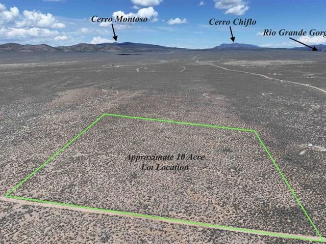 Land for sale in Arroyo Hondo, New Mexico