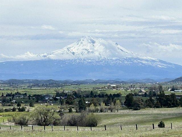 Land for sale in Yreka, California
