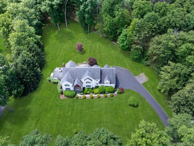 House for sale in Amawalk, New York