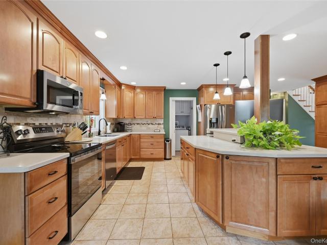 House for sale in Mahopac, Town of Carmel