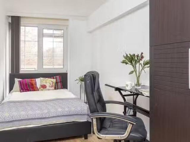 Apartment for rent in St Matthew's, Old Wharf