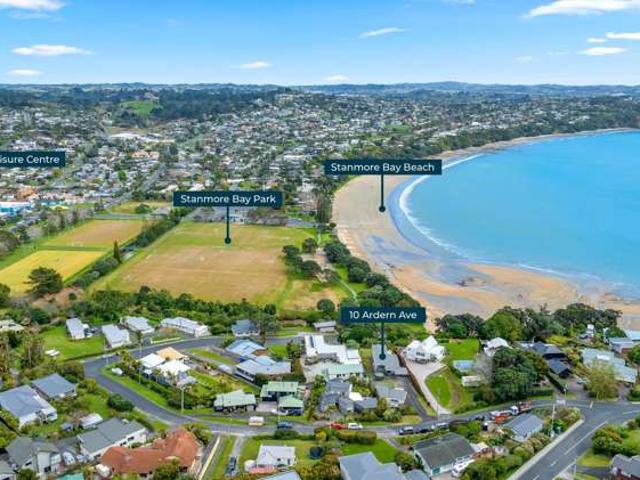 House for sale in Whangaparaoa