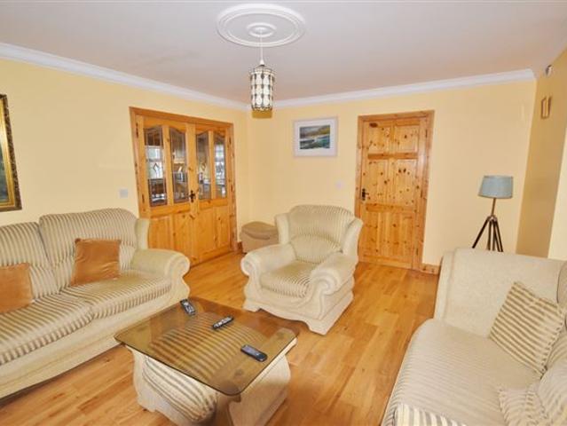 Detached House for sale in Listowel, South Tipperary