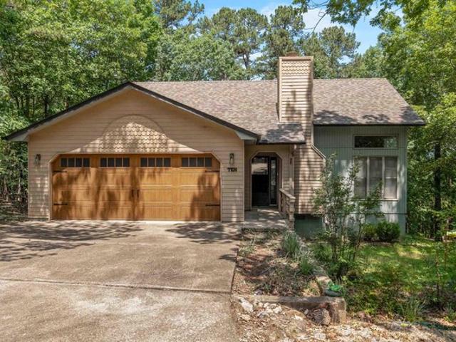 House for sale in Hot Springs Village, Garland County