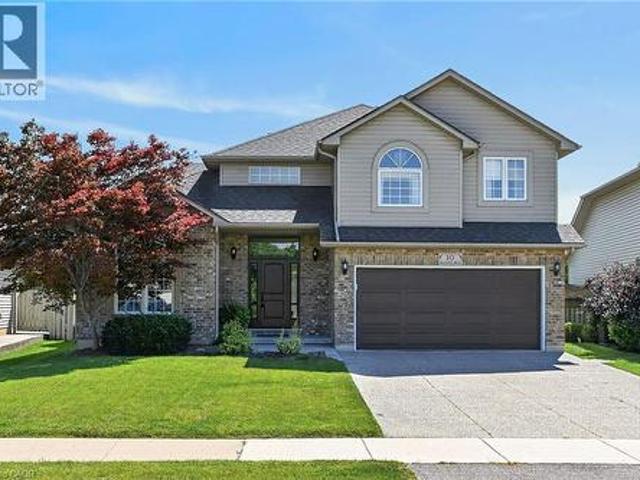 House for sale in Caledonia, Ontario