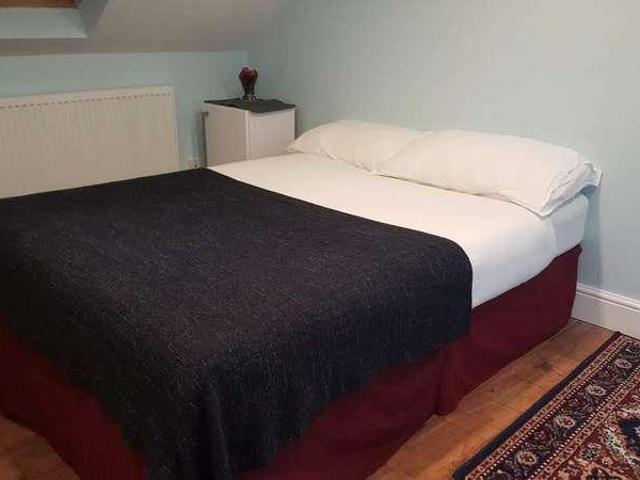 House for sale in London Borough of Ealing, Greenford