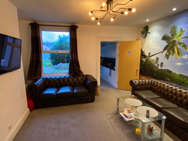 Room for rent in St John's, Worcestershire