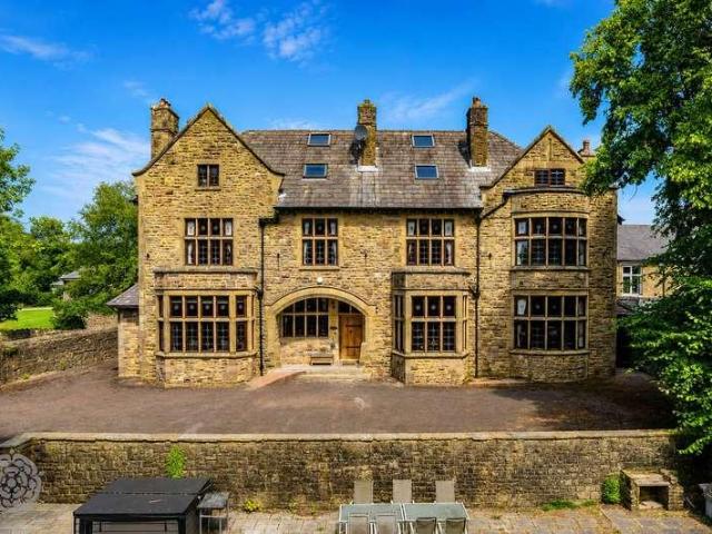 House for sale in Lee Bank, Greater Manchester