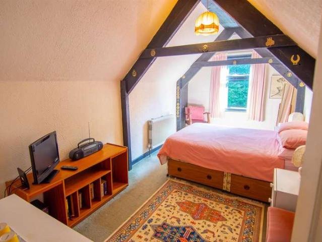 House for sale in Mount Ambrose, Cornwall