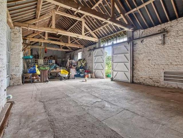 House for sale in Evershot, Oxfordshire
