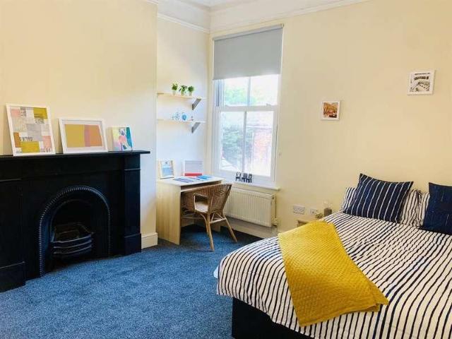 House for sale in Georgia, Greater Manchester