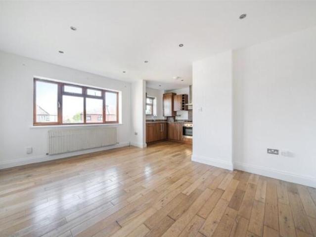 Apartment for sale in Bexleyheath, Greater London