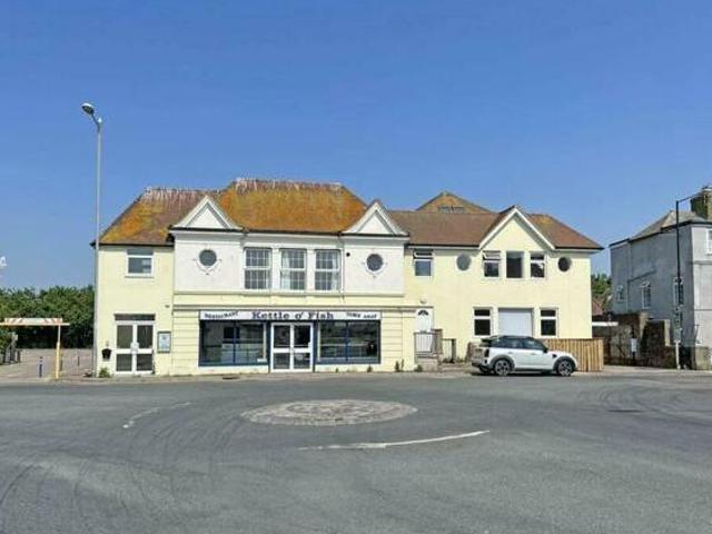 House for sale in The Strand, Rother