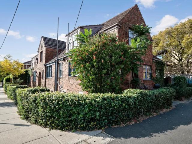 Apartment for sale in Camerons Creek, Victoria