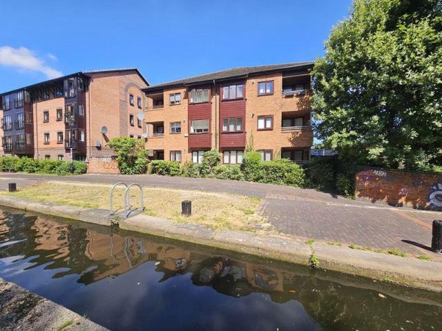 Flat for sale in Ladywood, West Midlands