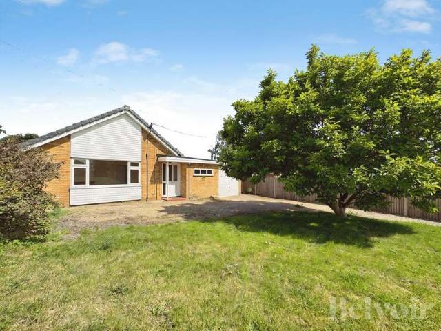 Bungalow for rent in East Tuddenham, Norfolk