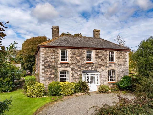 House for sale in Launceston, Cornwall